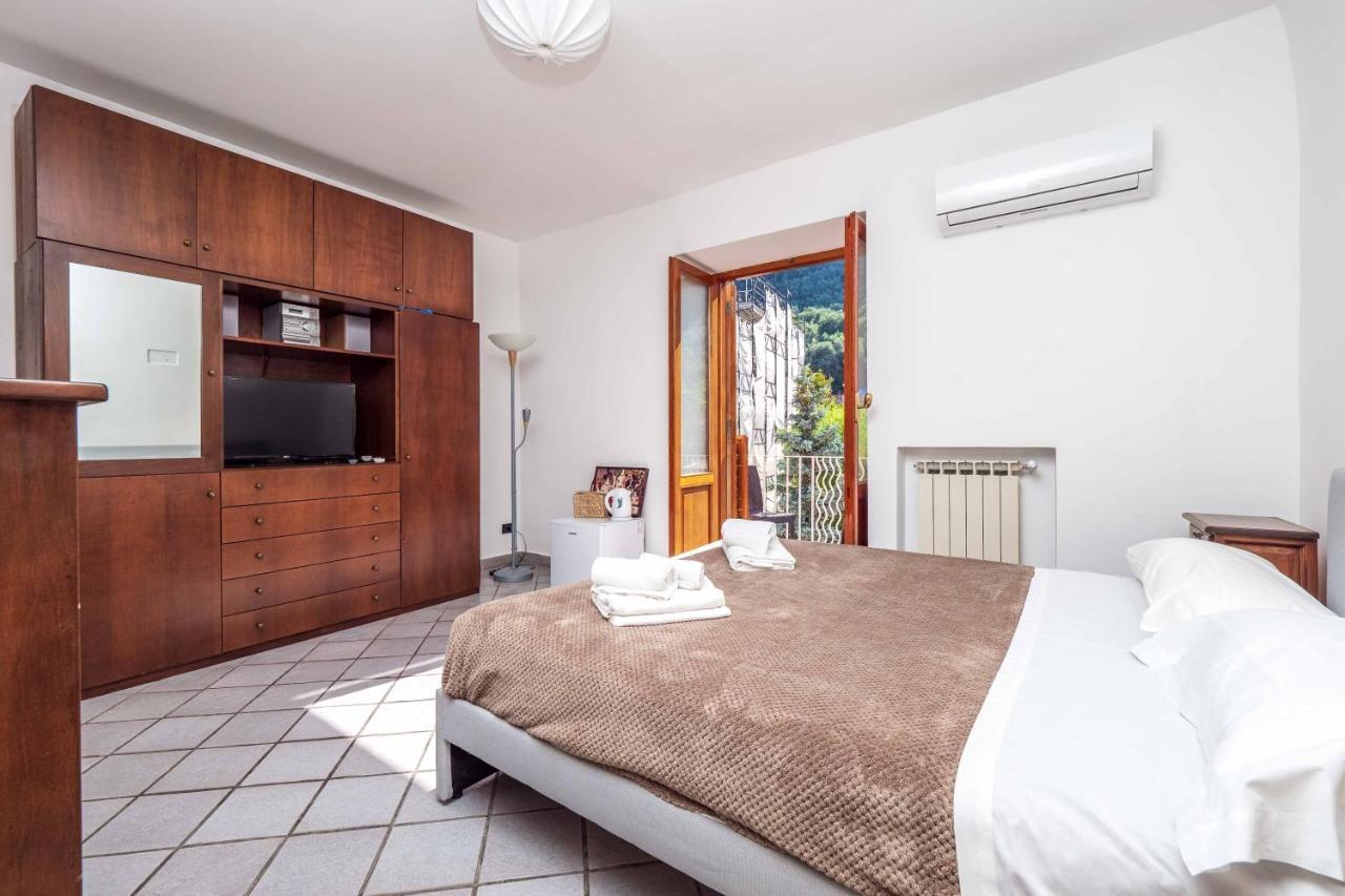 Maison Rosa Meta Εξωτερικό φωτογραφία