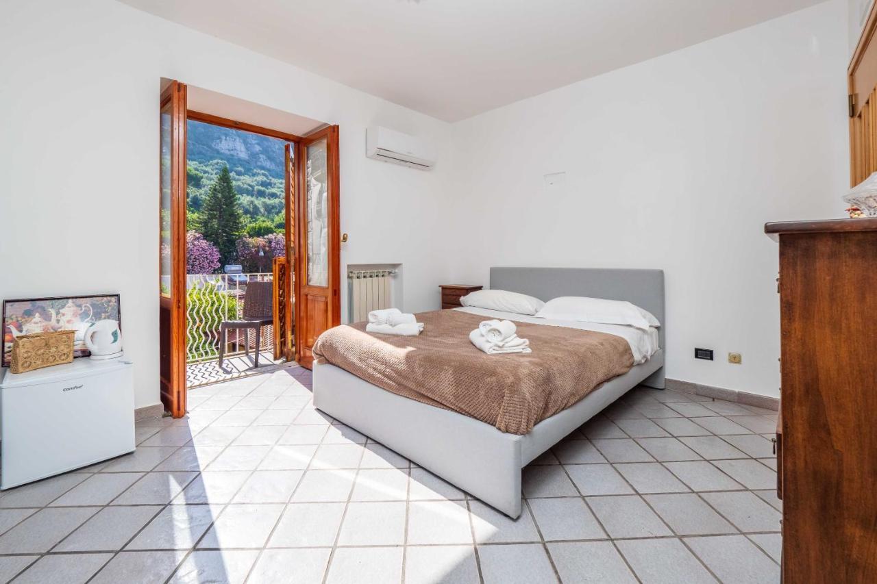 Maison Rosa Meta Εξωτερικό φωτογραφία
