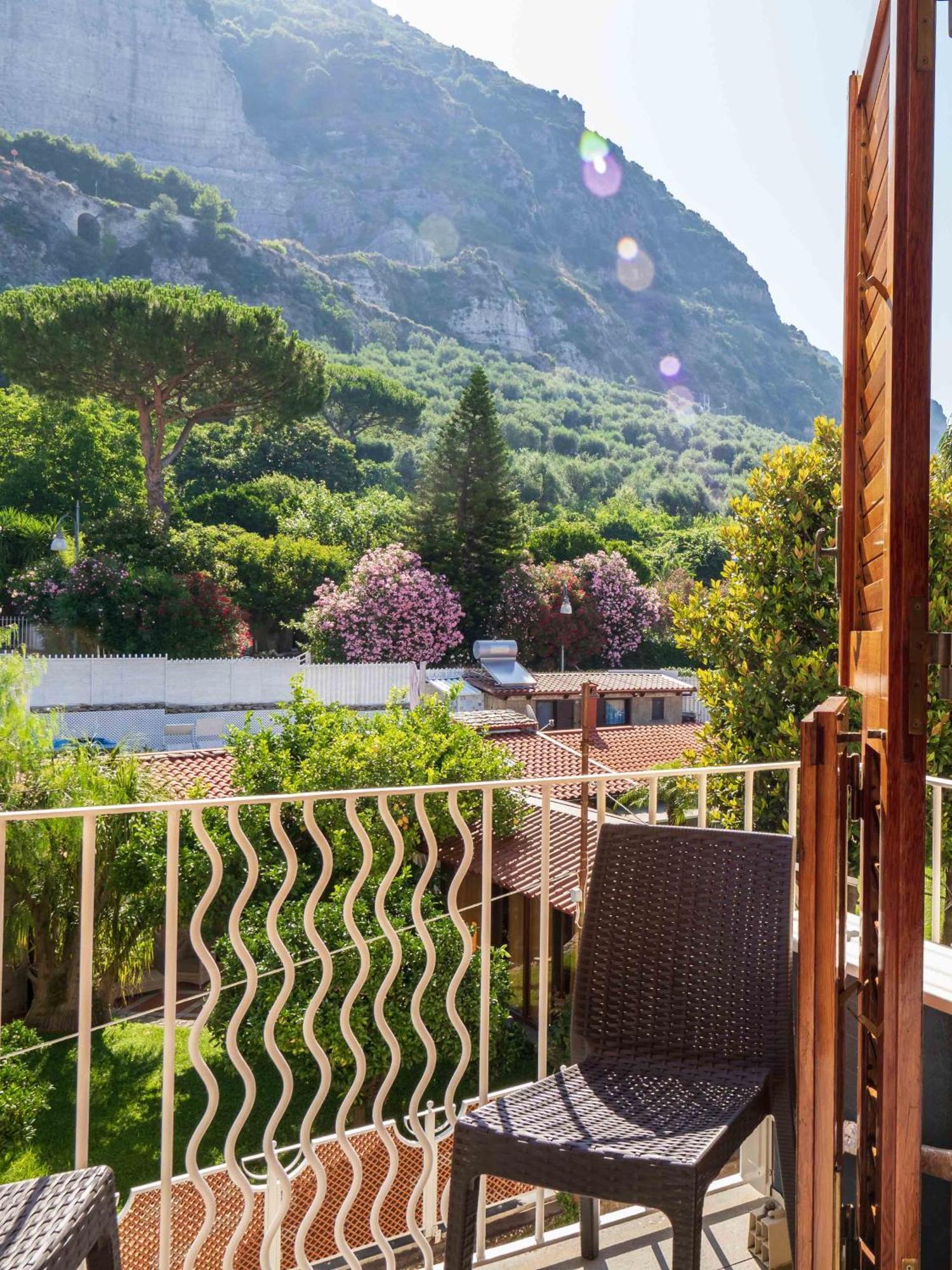 Maison Rosa Meta Εξωτερικό φωτογραφία